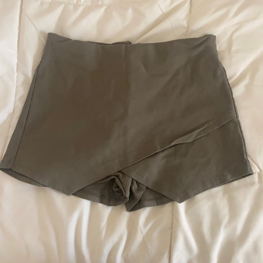American threads skort